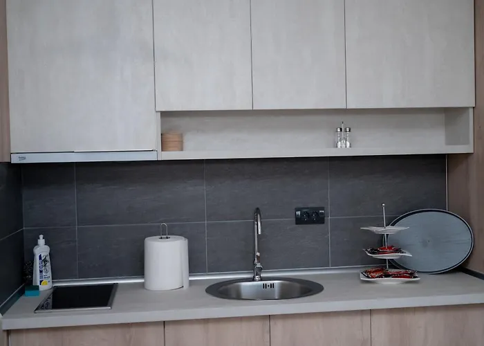 Hill A037 Apartment *