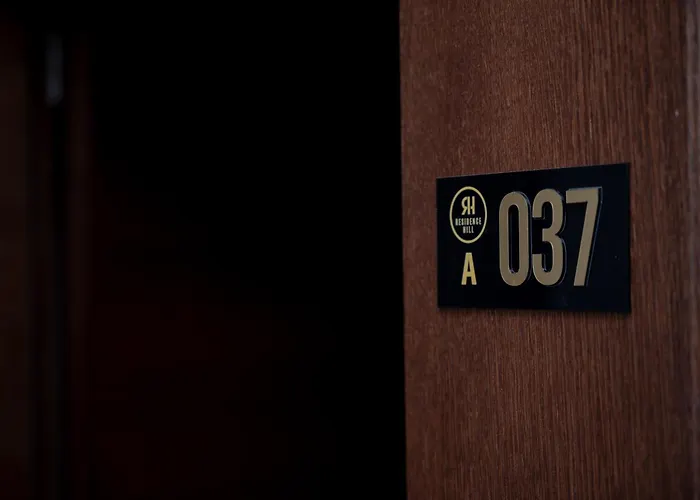 Hill A037 Apartment *